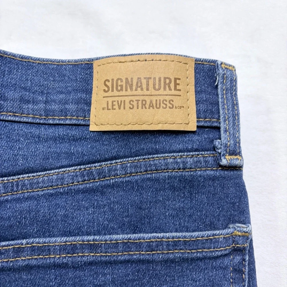 Signature by Levi Strauss Heritage High-Rise Straight Jeans Dark Wash‎ 10 W30 - Picture 9 of 10